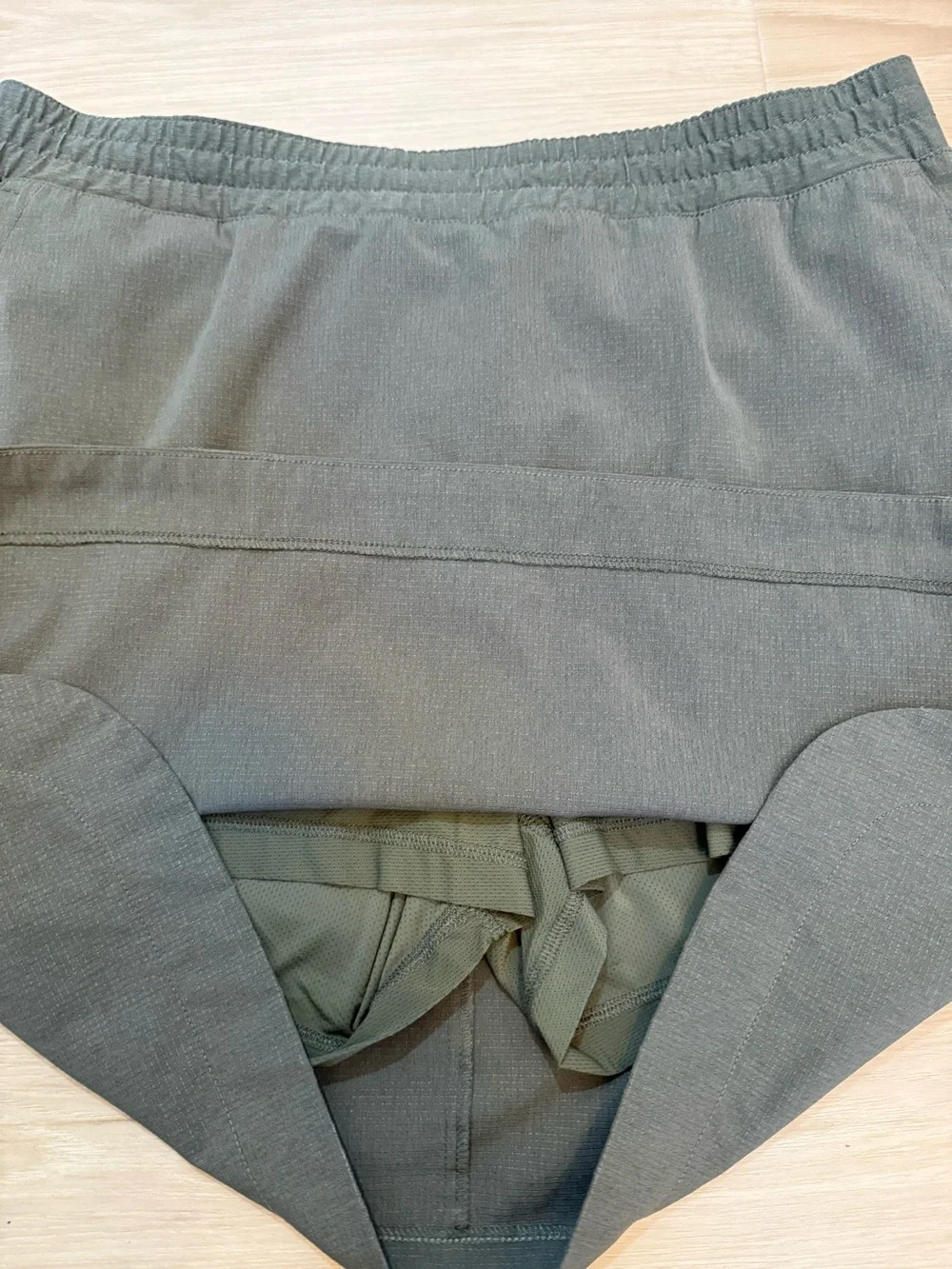 Duluth Trading Dry on the Fly Olive Green Skort Built In Shorts Size 18